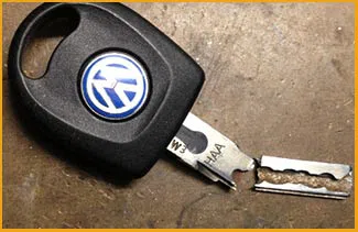 Captain Lock & Key Shop,Co North Bergen, NJ 201-620-6503 - 1-broken-key